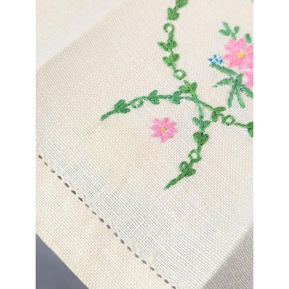 Pair of Embroidered Linen Tea Towels Vintage Cream Linen Hand Towels Pink Floral - Picture 5 of 10